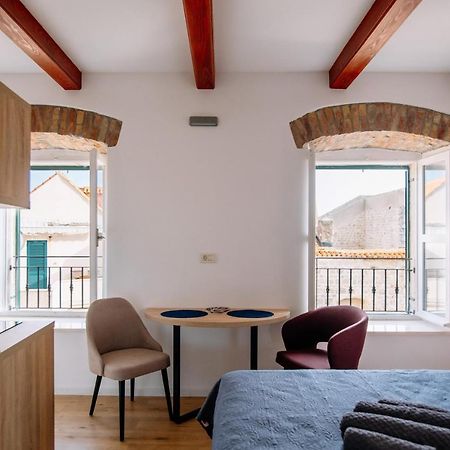 Art Deco City Walls Apartments By Duhomes ドゥブロブニク エクステリア 写真